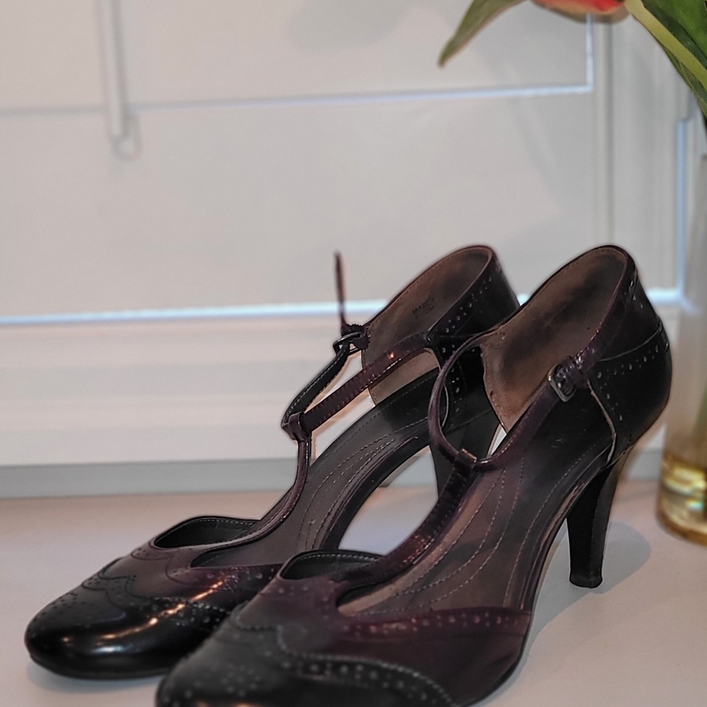 Tahari Patent Deep Purple T-Strap Heels
